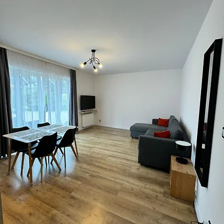 Avilla Apartment *